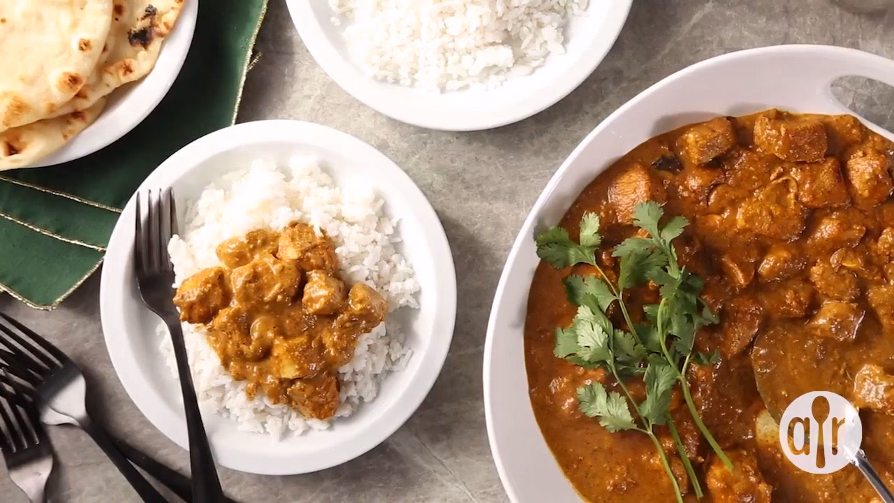 How do you make a curry using whole milk?