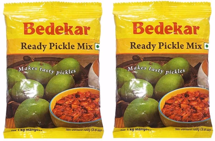 Is Bedekar ready pickle mix vegetarian?