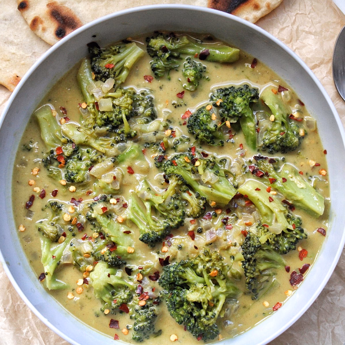 What to eat with Broccoli Curry?