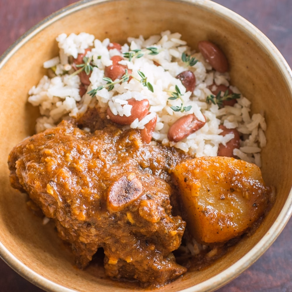 What is Caribbean lamb curry?