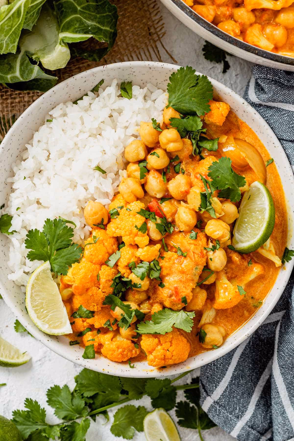 How do you cook a cauliflower Curry?