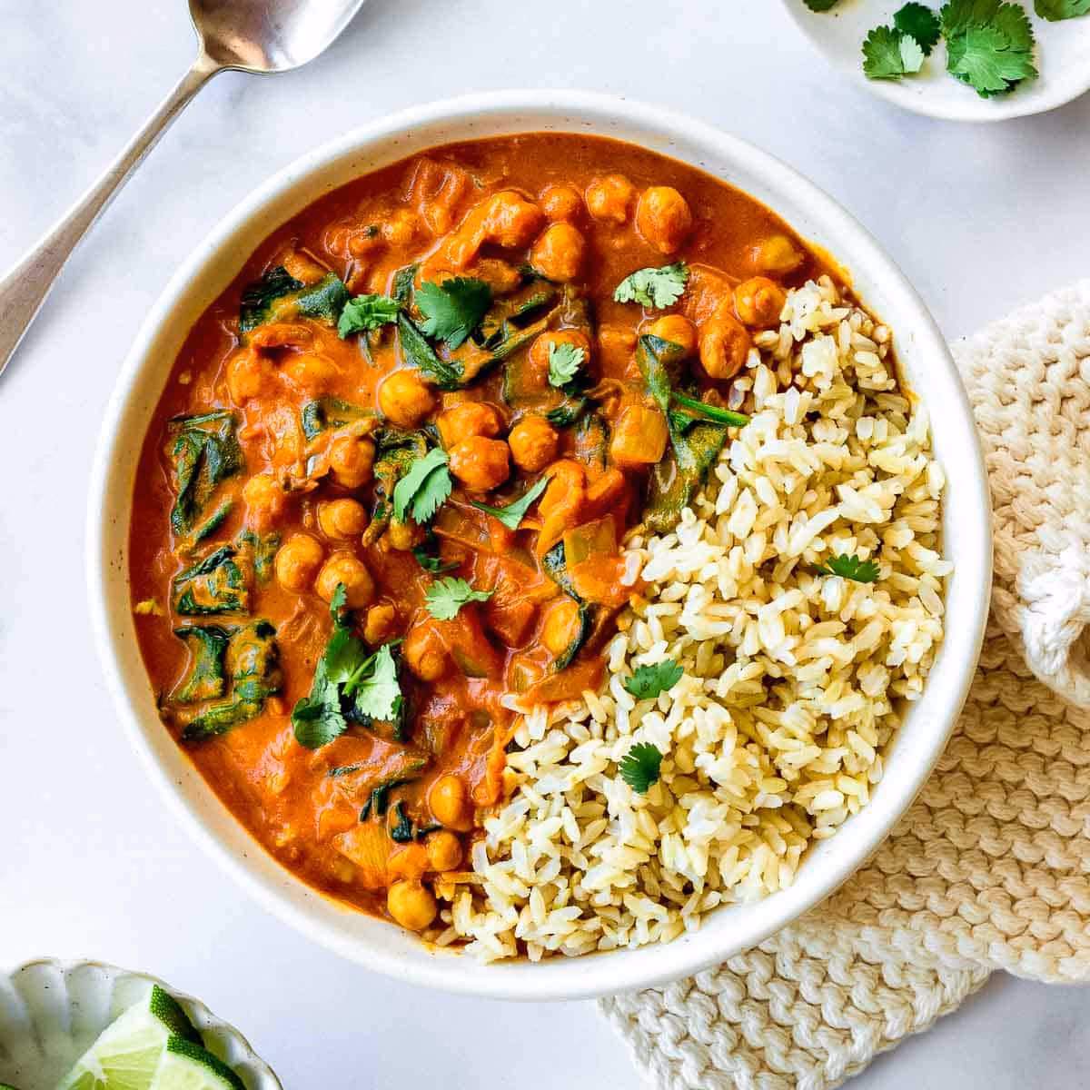 How long does Chana Saag take to cook?