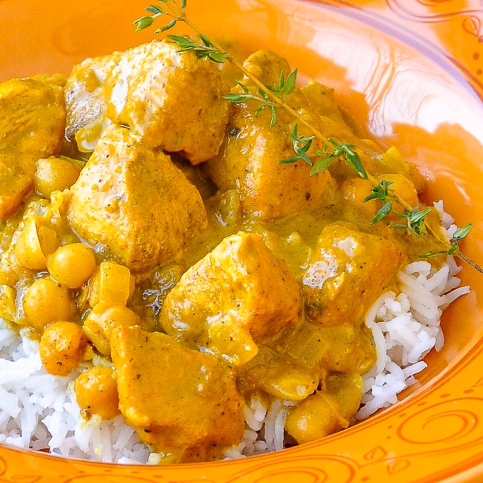 How to make a one pot curry chicken & rice?