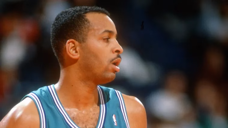 Who is Steph Curry father?