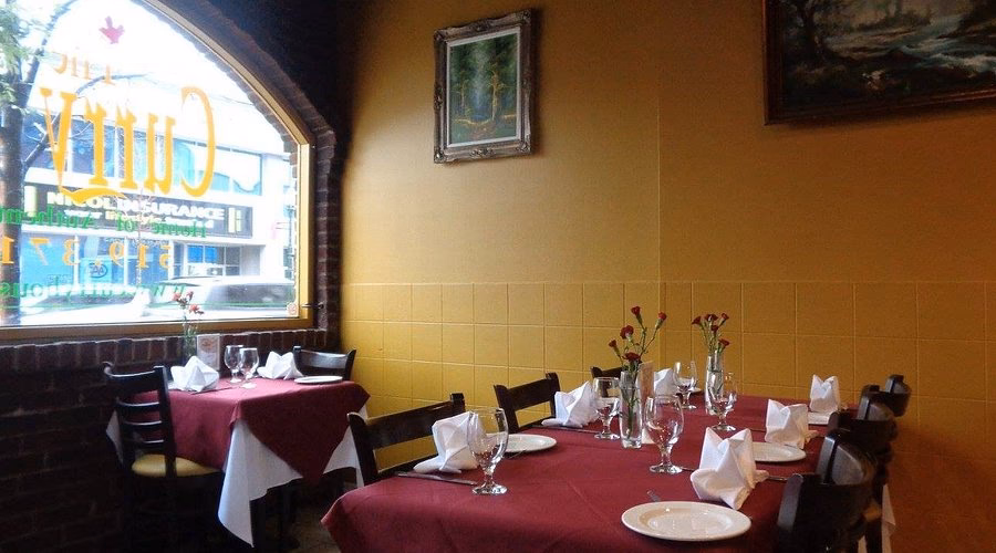 Where are the best curry houses in the UK?