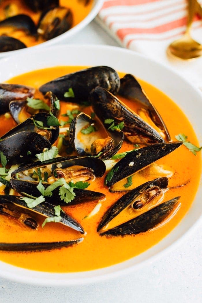 How long does it take to cook Indian curry mussels?