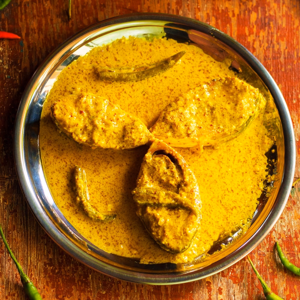 Can you mix mustard oil with curry leaves?