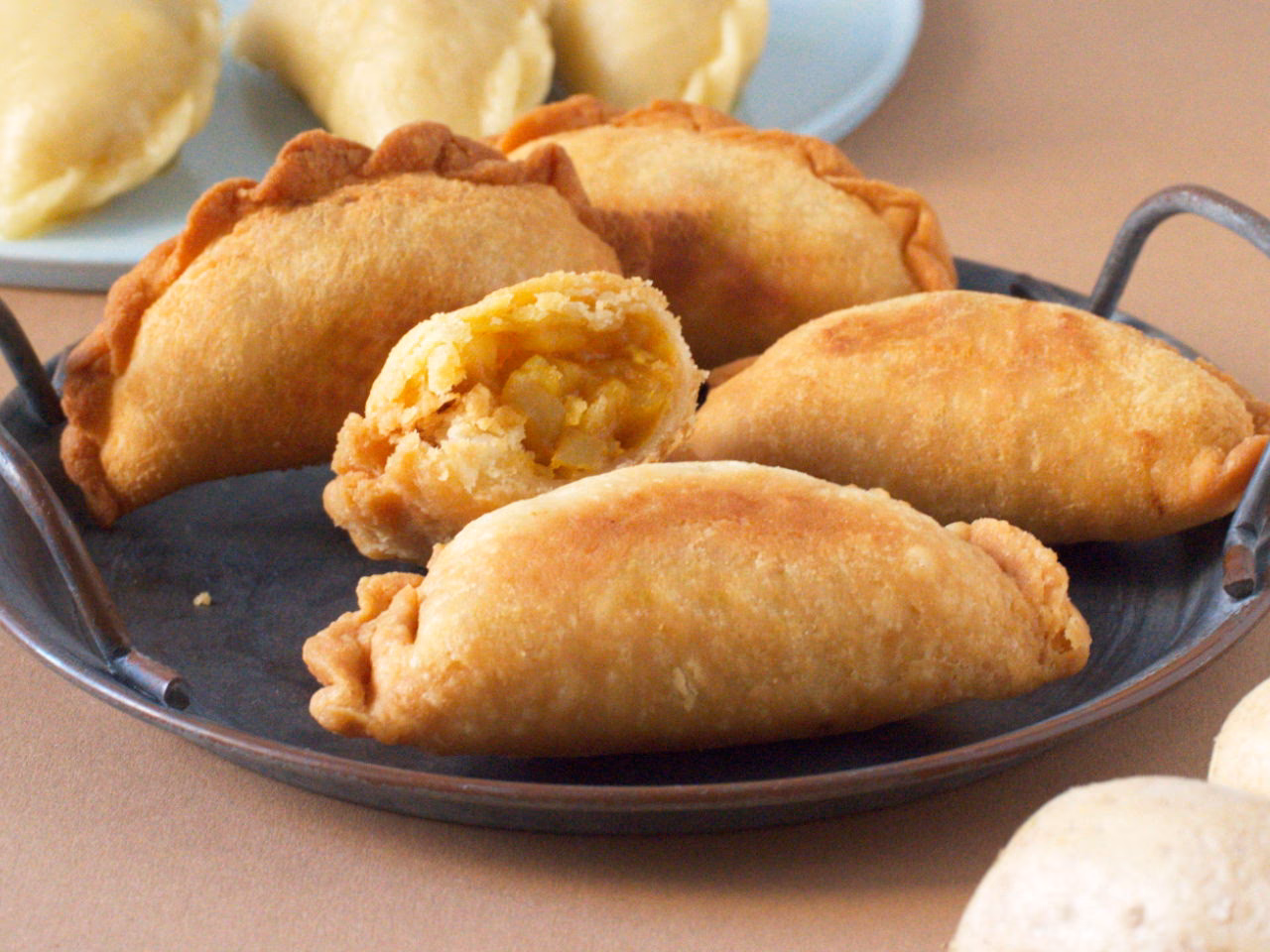 What are Malaysian curry puffs?