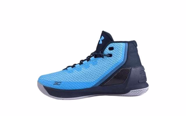 Does Currys accept Blue Light Cards?