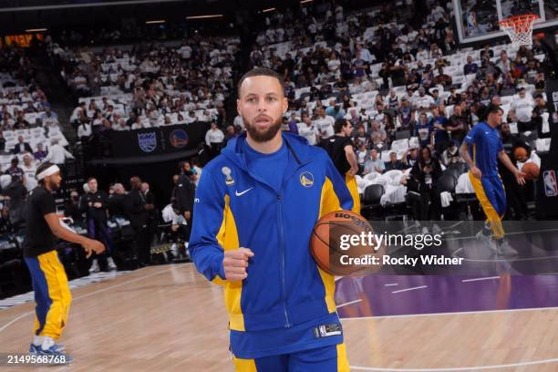 What is Stephen Curry's pregame warm-up routine?