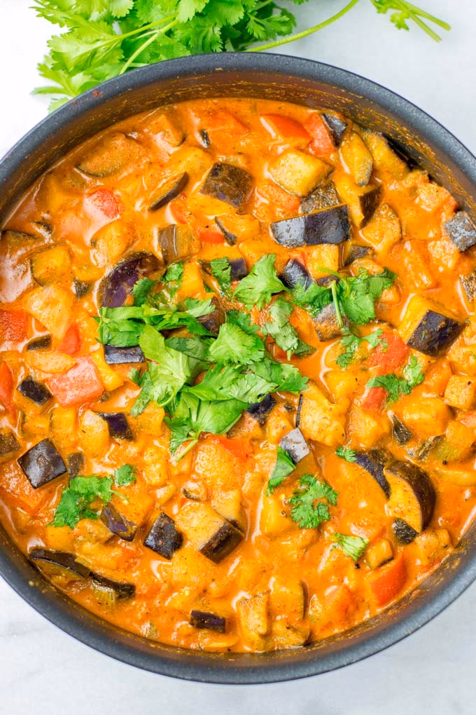 What are the ingredients in Eggplant Curry?