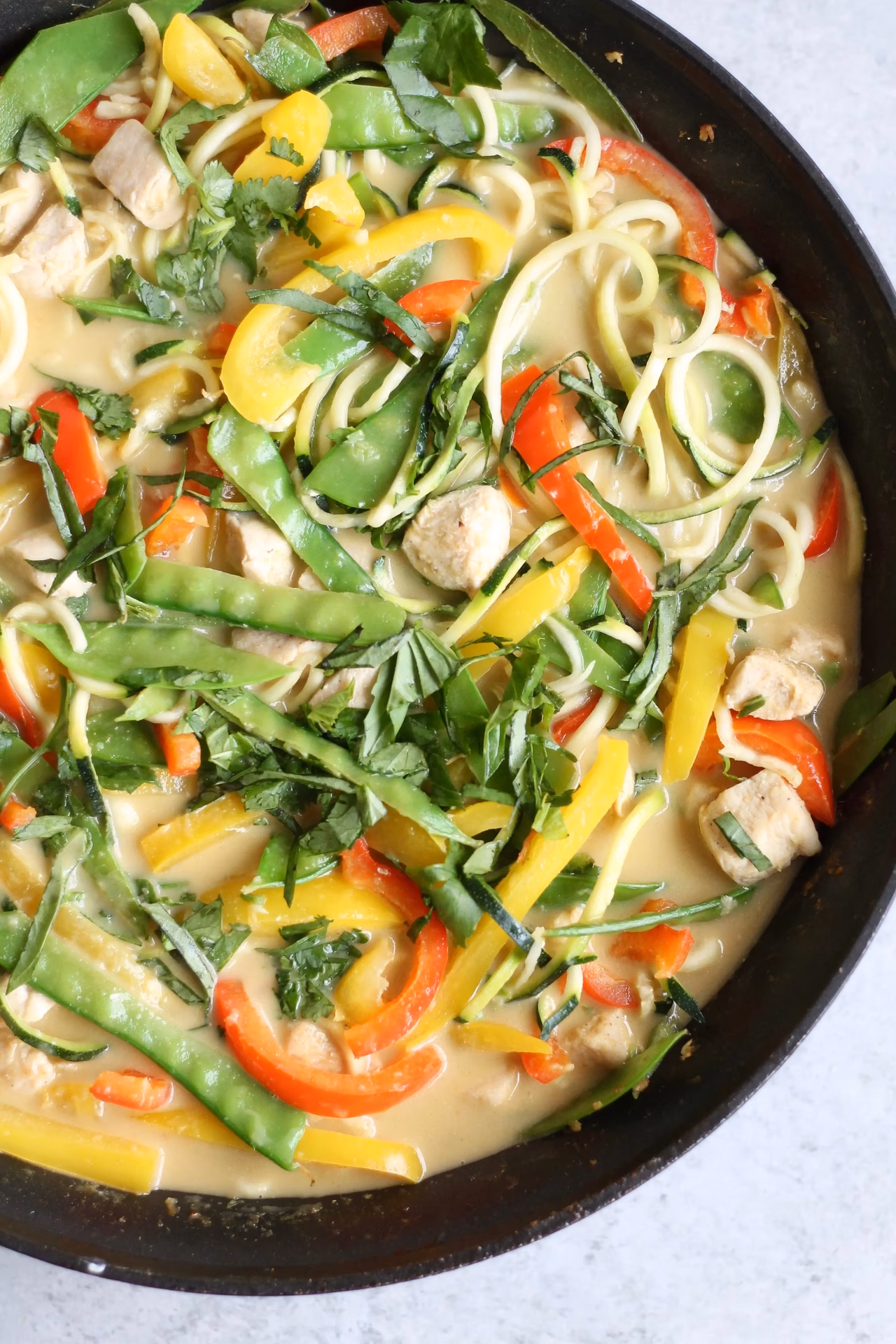 What is Thai green curry with chicken?