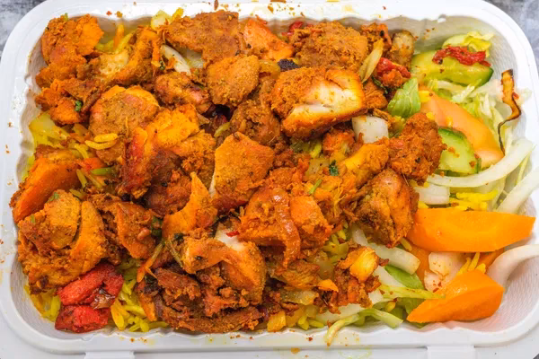 Which supermarket offers same-day delivery for halal products?