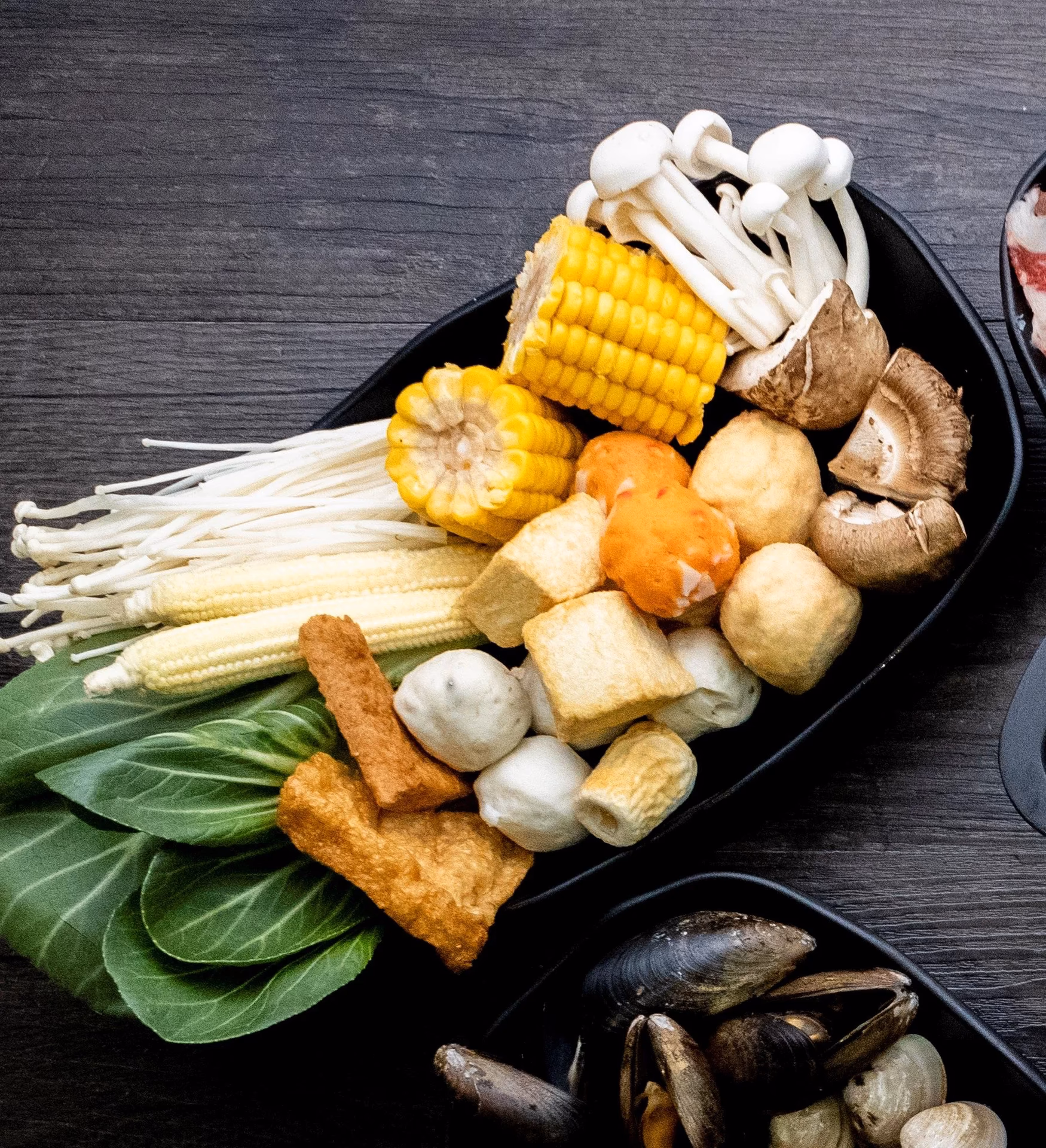 Are there halal catering & food delivery in Singapore?