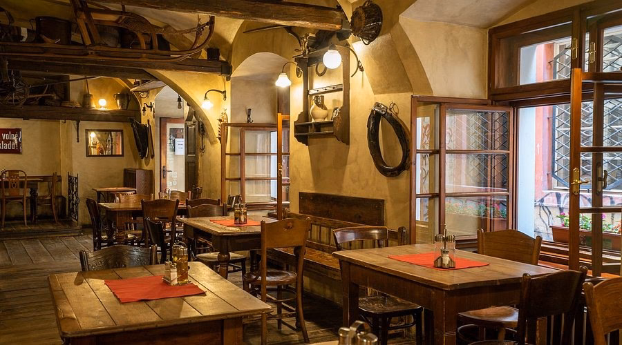 What is the best Indian restaurant in Prague?