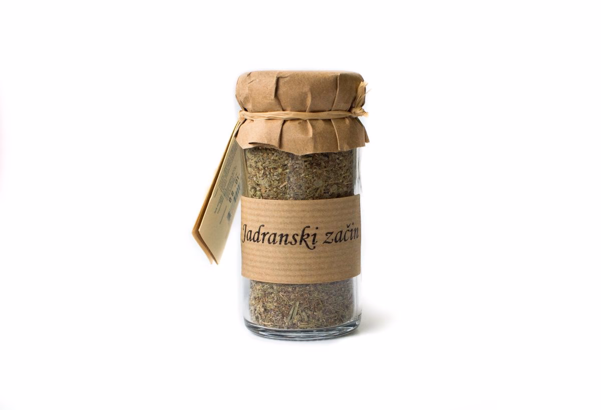 What spices are used in coastal cuisine?