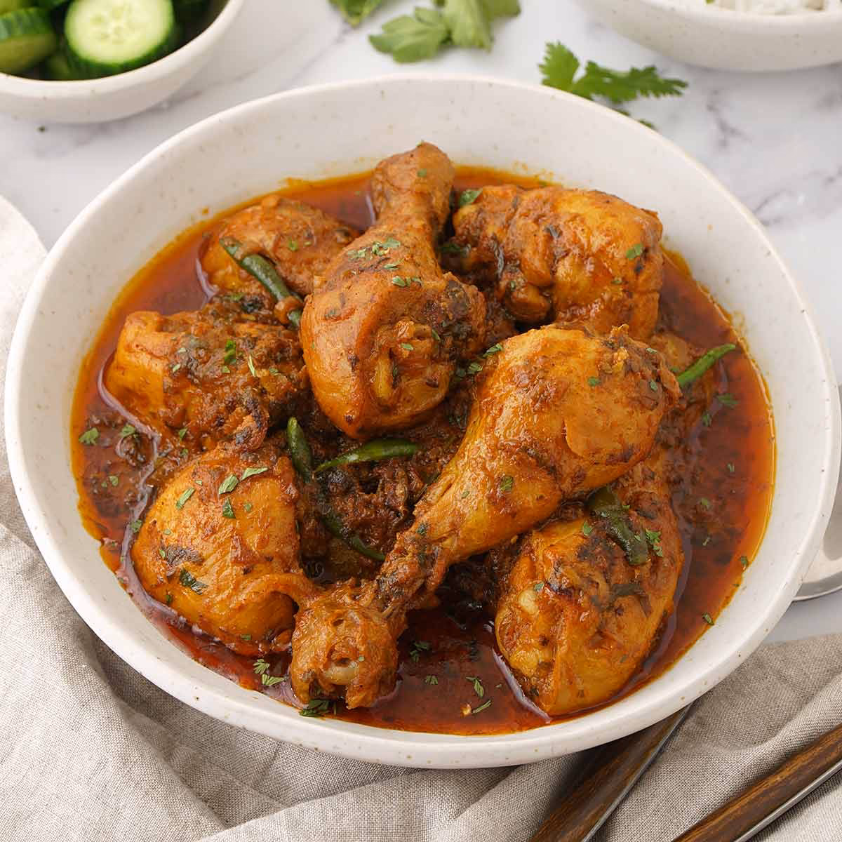 What is Hyderabadi chicken curry?