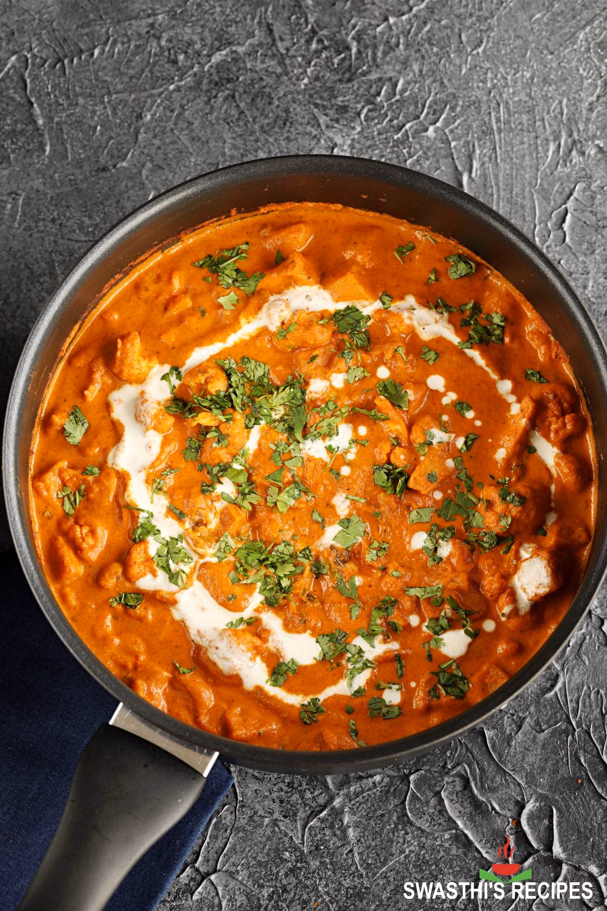 What is basic Indian curry sauce?