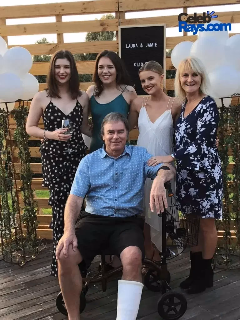 Where was JamesOn Curry born?