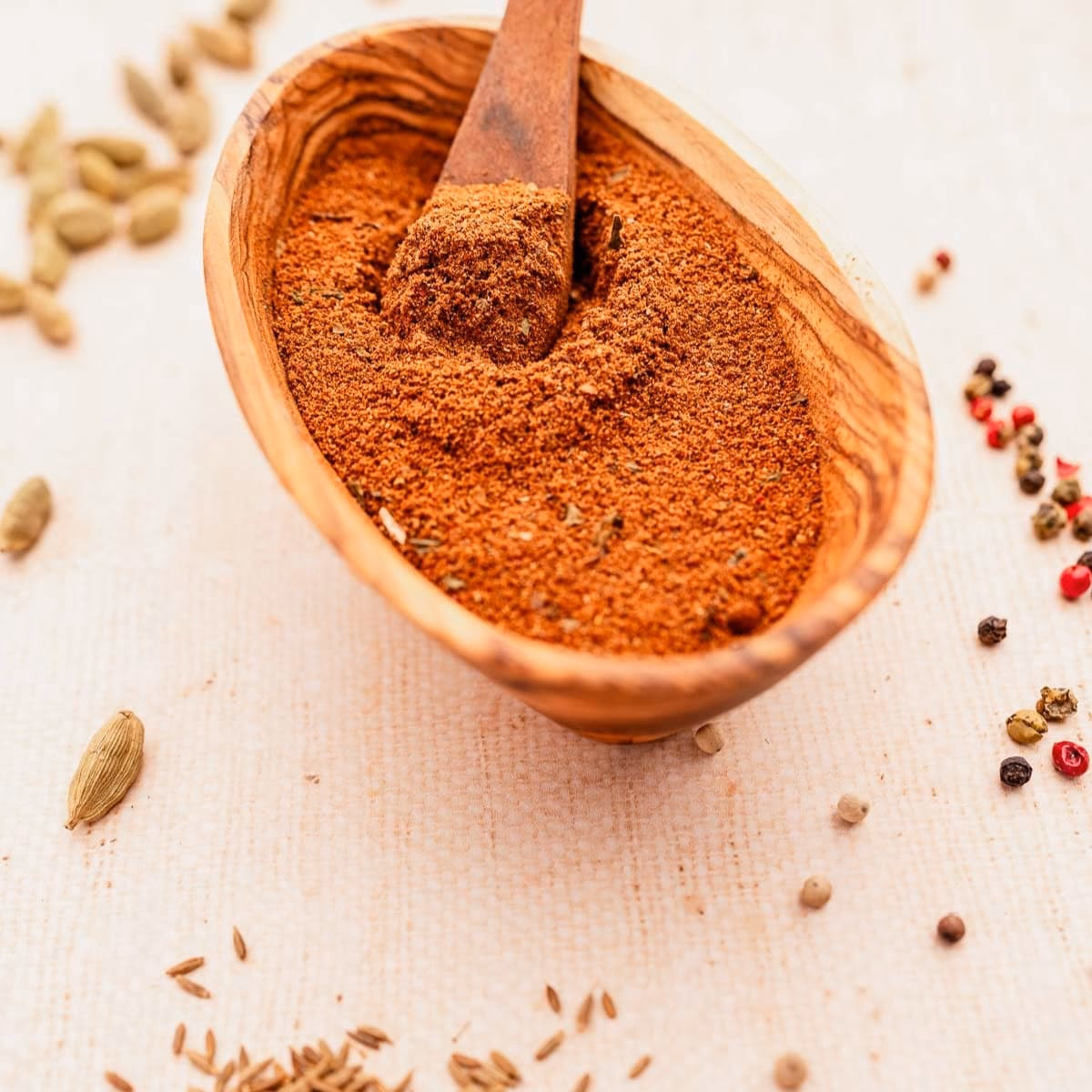 What spices are in shichimi togarashi?