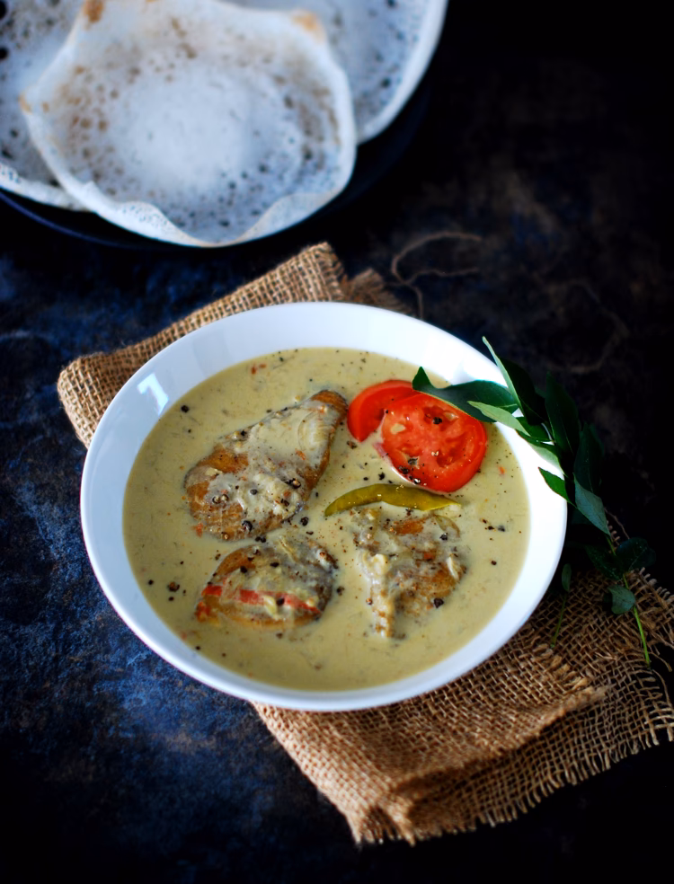 What is fish molee?