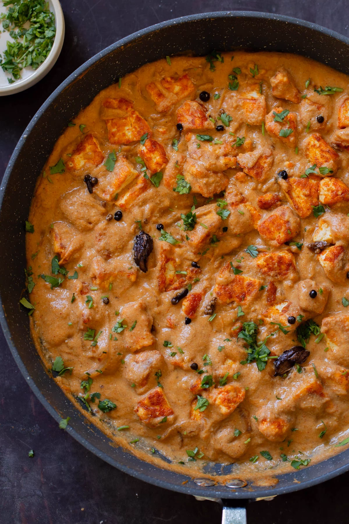 How many calories in a cup of mutton curry?