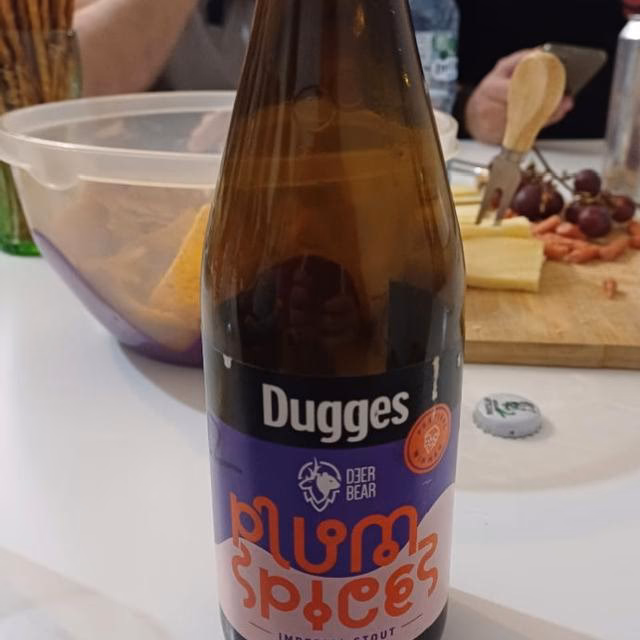 How do you eat plums in a glass jar?