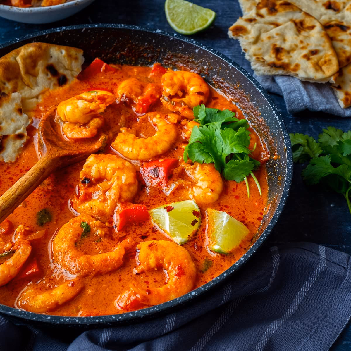 Can I use chicken tikka masala instead of prawns?