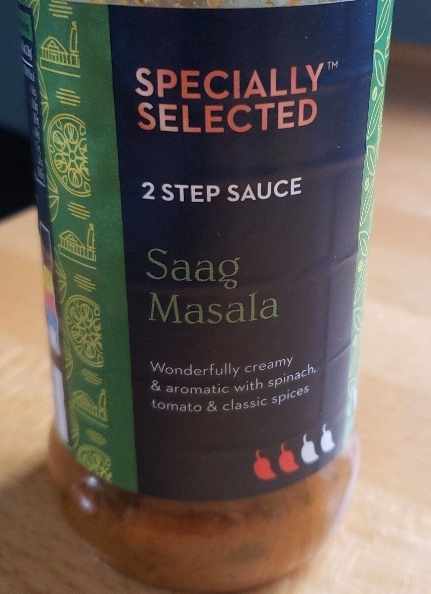 What is Indian chicken saag curry?