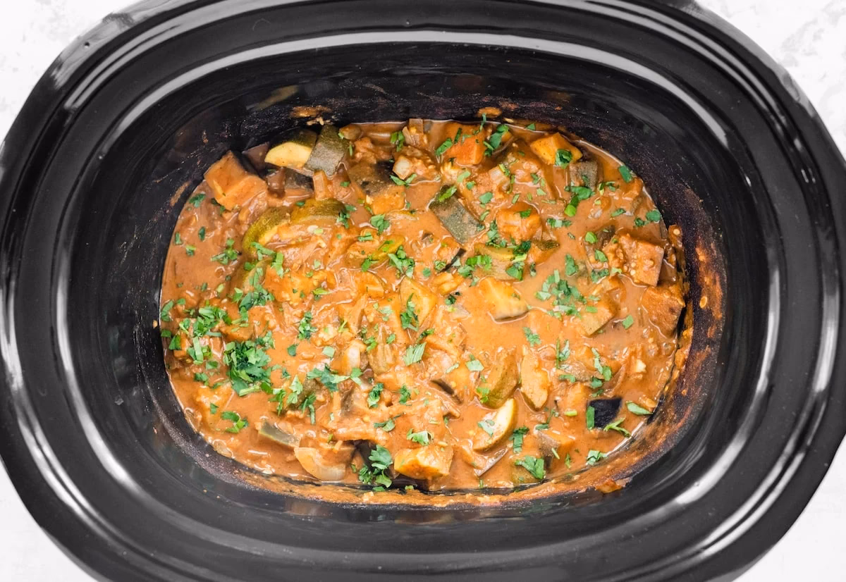 Can you make a vegetarian curry in a slow cooker?