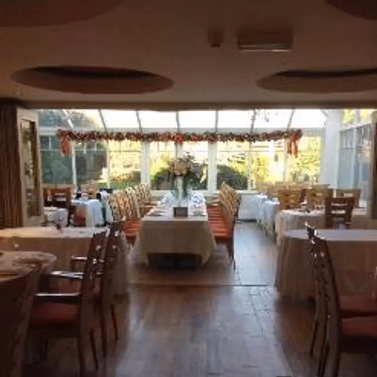 What to eat at the spice merchant?