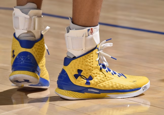 What happened to Steph Curry?