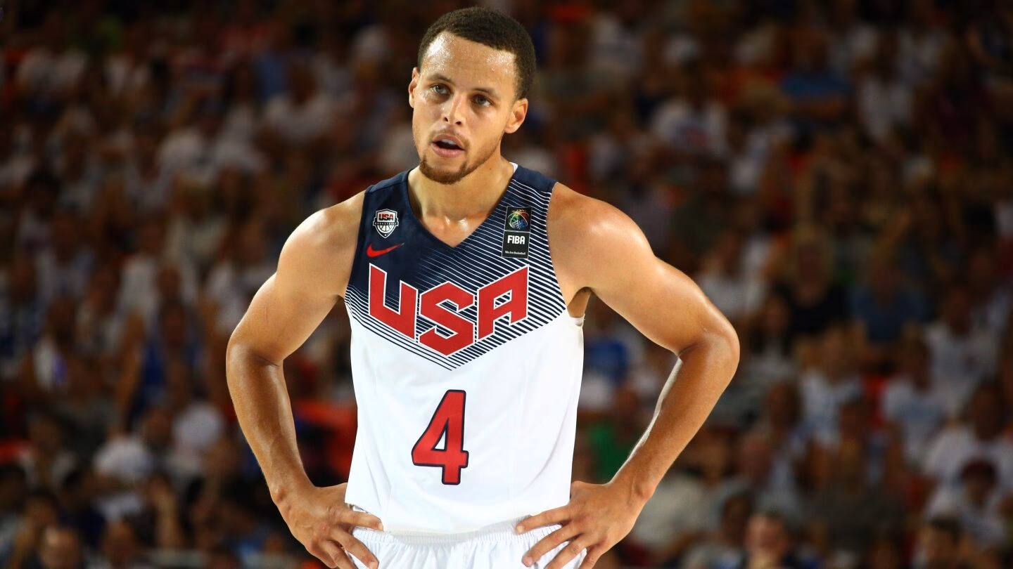 Will Steph Curry wear a new number in Paris?
