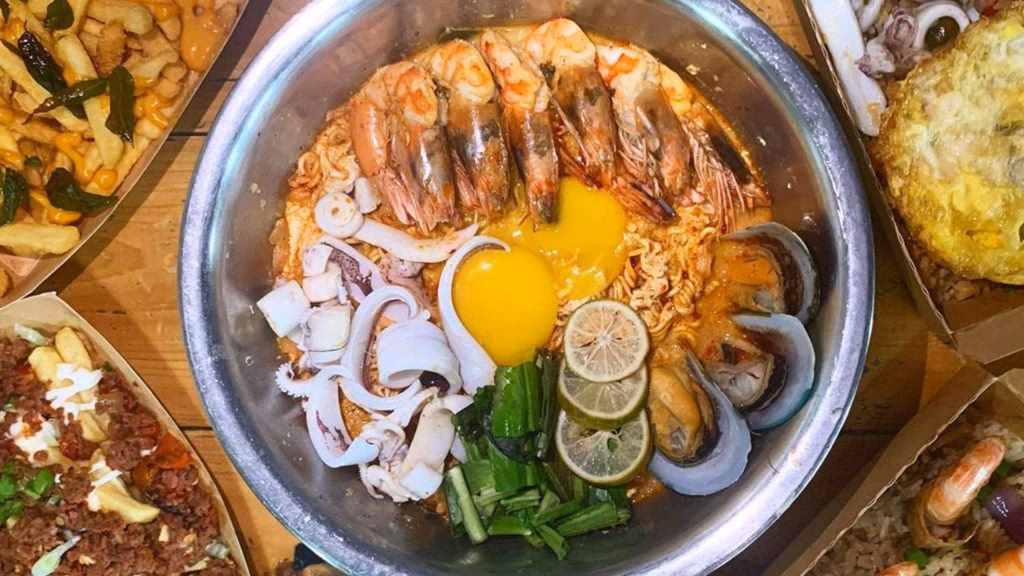 Can musilms eat halal food in Thailand?