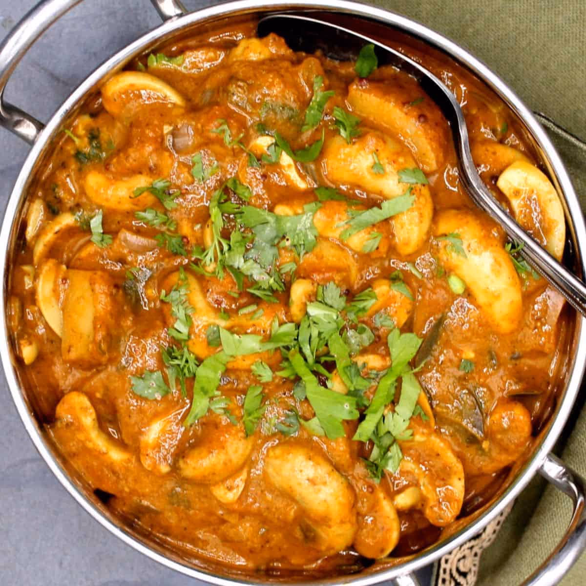 Is cashew Curry gluten free?