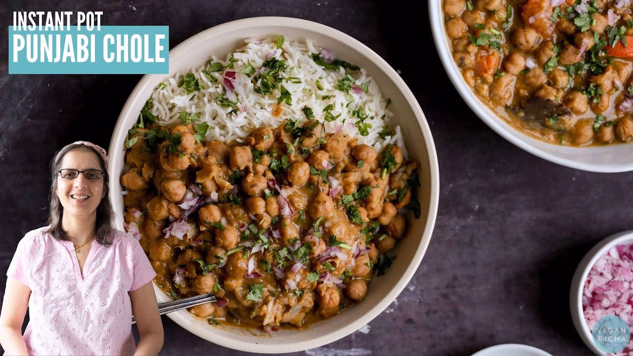 What ingredients are used in Chana Masala?