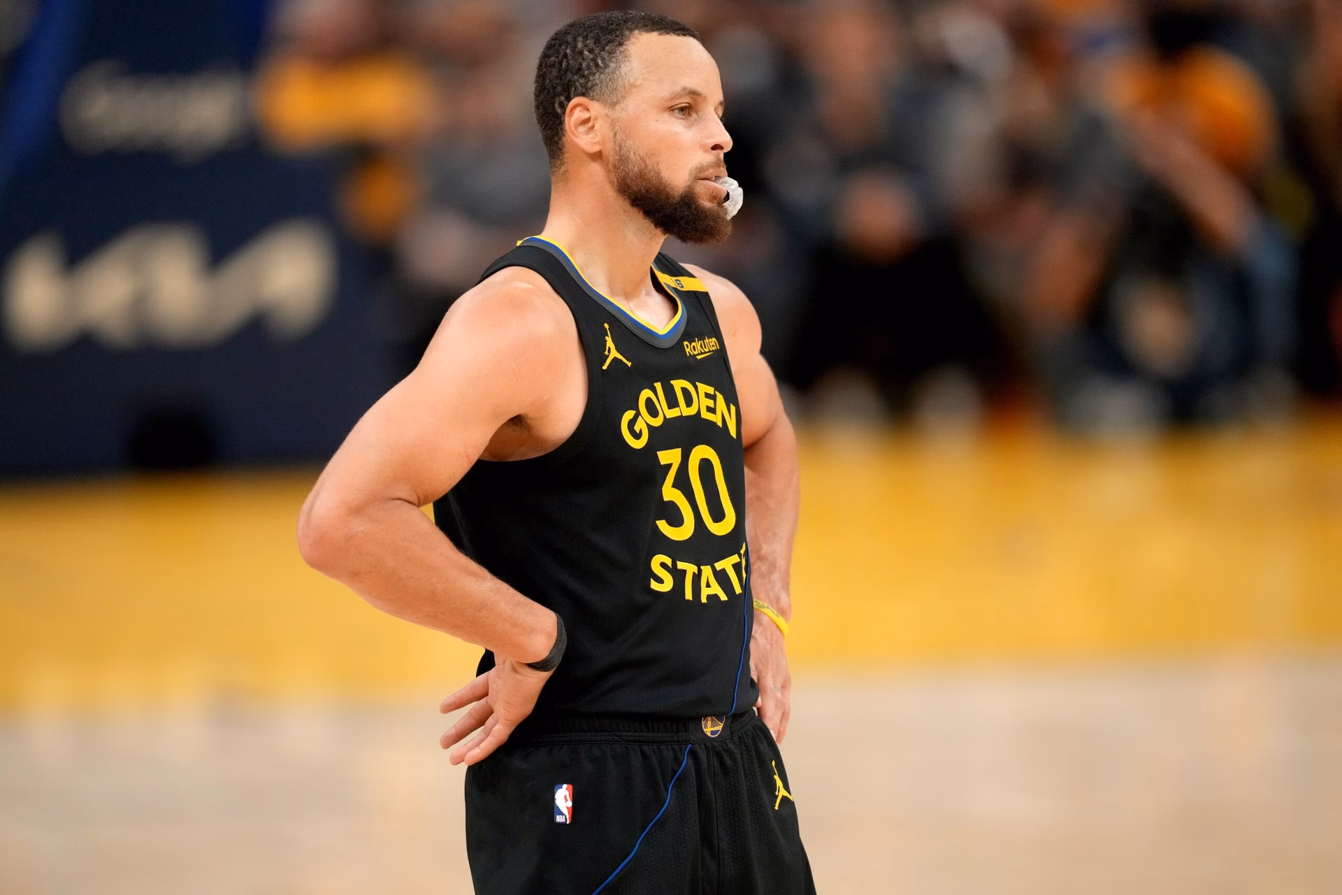 What happened to Stephen Curry?
